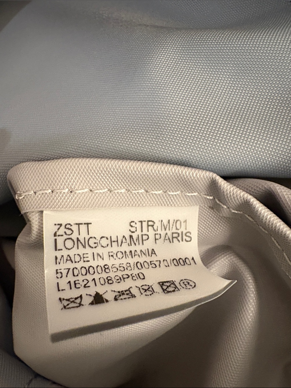 Longchamp Le Pilage Top Handle Bag - Picture 8 of 8